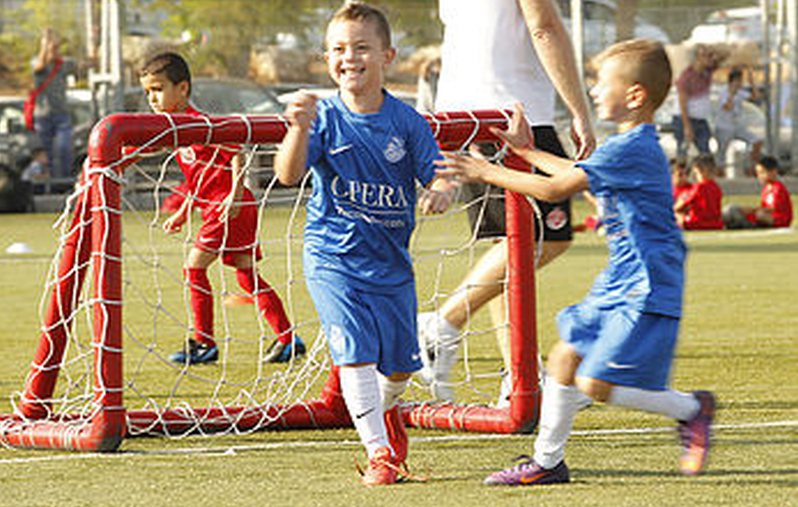 ילדי ביה"ס לכדורגל של מ.ס אשדוד כבשו את "מתחם וולפסון"