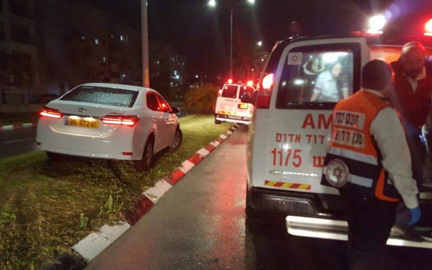 תאונת דרכים בשדרות ירושלים: בת 15 נפגעה בינוני