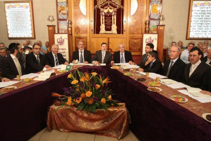 שירת הבקשות בבית הכנסת "תפארת רפאל"