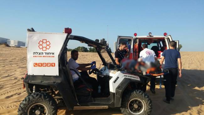 מספר פצועים בהתהפכות רכב בדיונות באשדוד