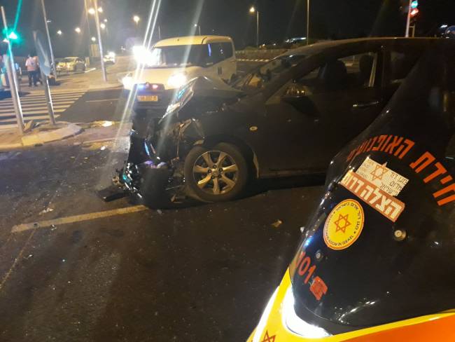 תאונה קשה: חמישה פצועים בתאונה קשה סמוך לאשדוד
