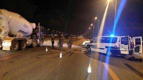 המשטרה הקימה מחסום ומבצעת בידוק בכניסה לאשדוד