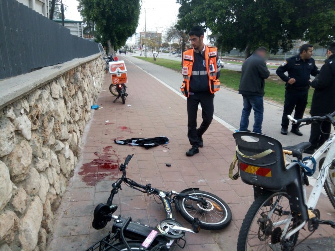 התנגשות בין רוכבי אופניים גרמה לפציעה קשה