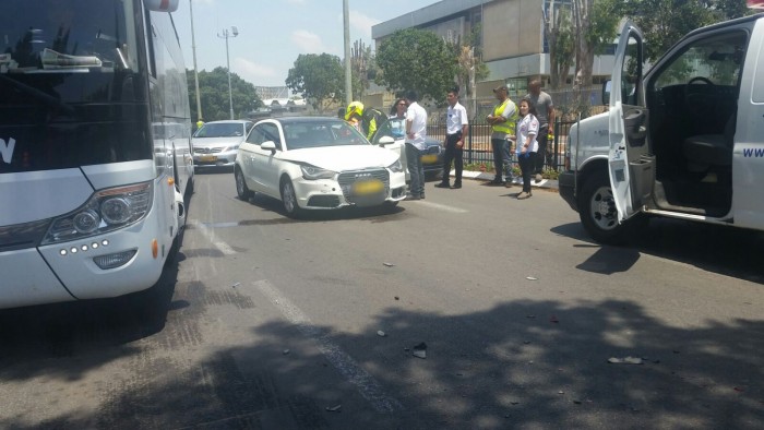 ארבעה פצועים בתאונת שרשרת באשדוד