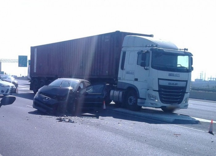 פצועים בתאונת דרכים במחלף אשדוד