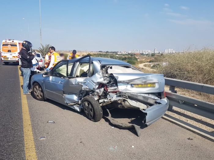 שתי תאונות סמוך לאשדוד: 7 פצועים ועומסים כבדים במקום